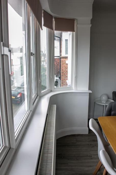 דירות סאות'אנד און סי Stylish Retreat In Leigh-On-Sea מראה חיצוני תמונה