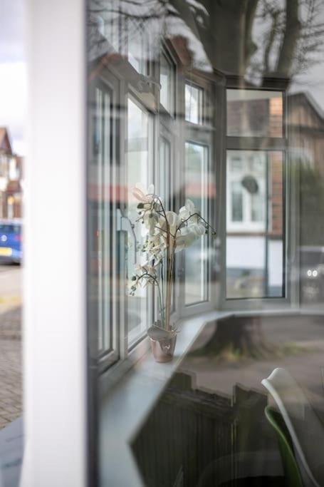 דירות סאות'אנד און סי Stylish Retreat In Leigh-On-Sea מראה חיצוני תמונה
